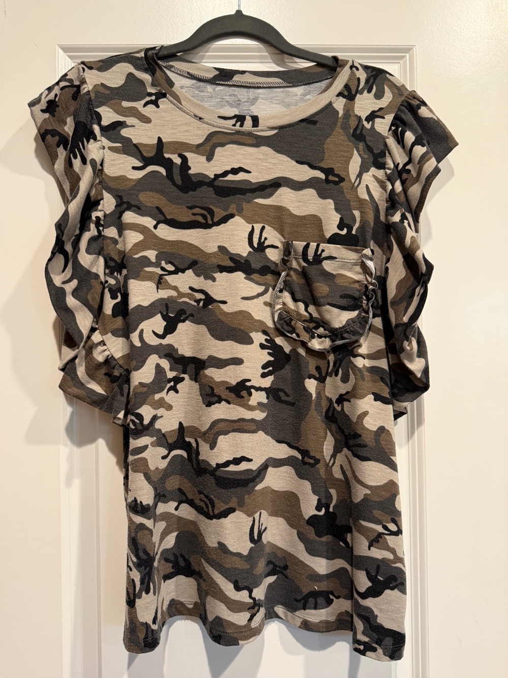 Women’s Camo Short Sleeve Top - Neutral Camo